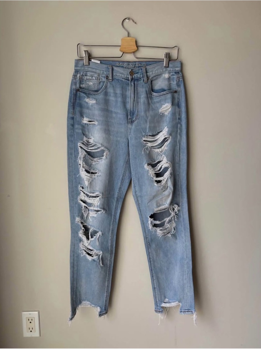 American Eagle Outfitters Hi-Rise Light Wash Ripped Boyfriend Jeans